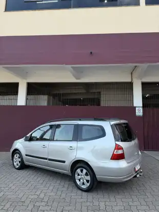 NISSAN-GRAND LIVINA-2011