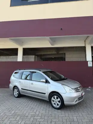 NISSAN-GRAND LIVINA-2011