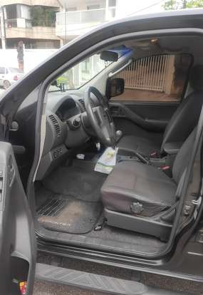 NISSAN-FRONTIER-2011