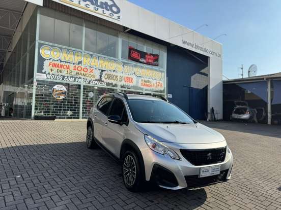 PEUGEOT-2008-2020