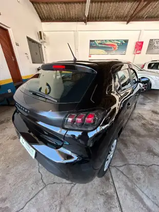 PEUGEOT-208-2023