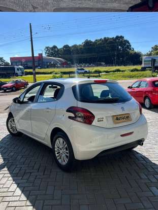 PEUGEOT-208-1.2 ALLURE 12V FLEX 4P MANUAL PEUGEOT-208-2016