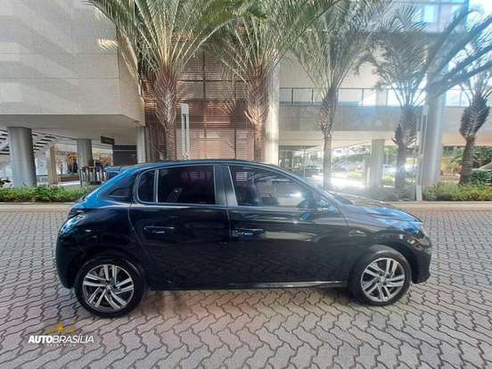 PEUGEOT-208-2022