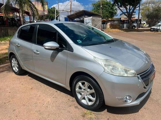 PEUGEOT 208 1.6 ACTIVE PACK 16V FLEX 4P AUTOMÁTICO