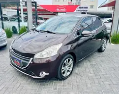 PEUGEOT 208 1.6 GRIFFE 16V FLEX 4P MANUAL PEUGEOT 208 1.6 GRIFFE 16V FLEX 4P MANUAL