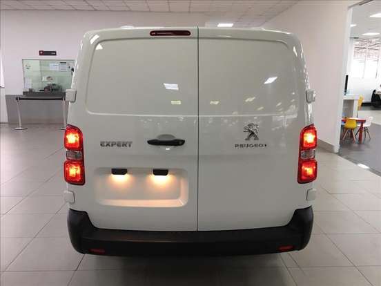 PEUGEOT-EXPERT-2026