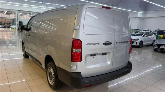 PEUGEOT-EXPERT-2026