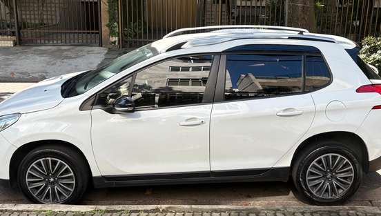 PEUGEOT-2008-2018