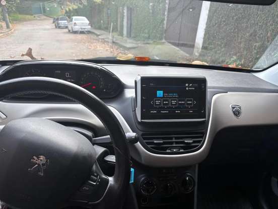 PEUGEOT-2008-2018