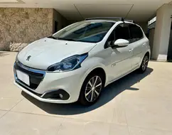 PEUGEOT 208 1.6 GRIFFE 16V FLEX 4P AUTOMÁTICO PEUGEOT 208 1.6 GRIFFE 16V FLEX 4P AUTOMÁTICO