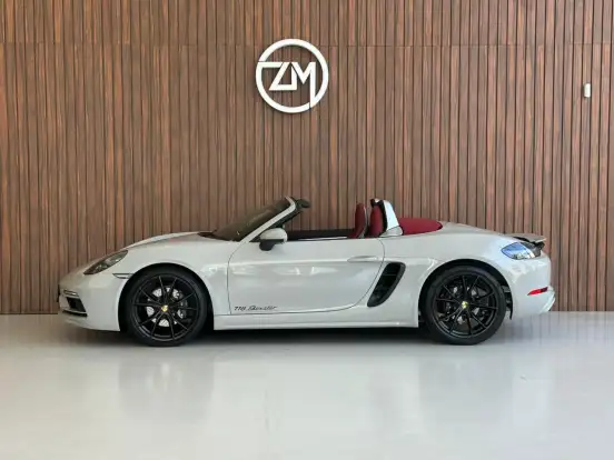 PORSCHE-718-2024