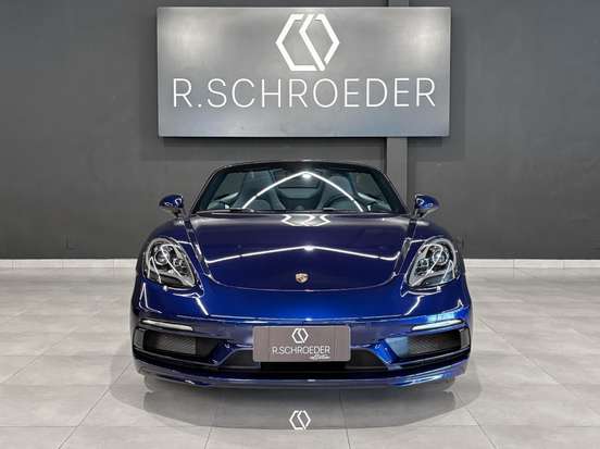 PORSCHE-718-2023