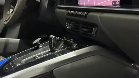 PORSCHE-911-2019