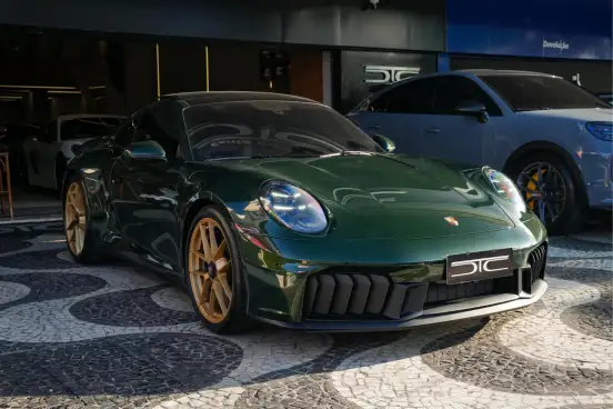 PORSCHE-911-2025