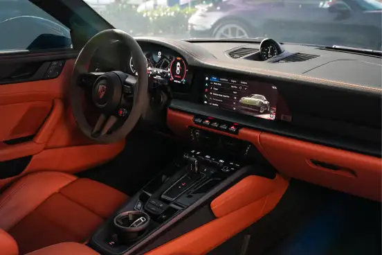 PORSCHE-911-2025