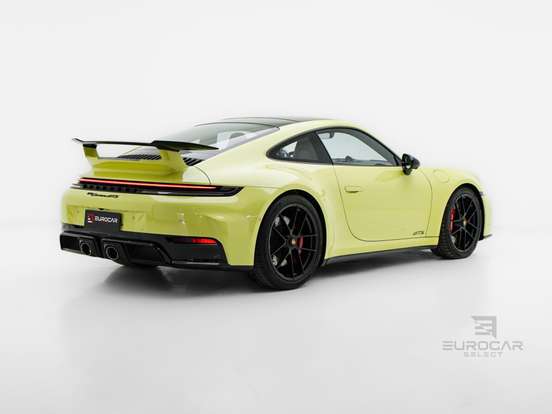 PORSCHE-911-2025