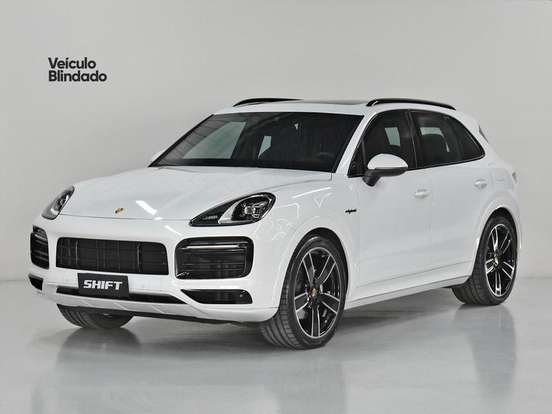 PORSCHE-CAYENNE-2023