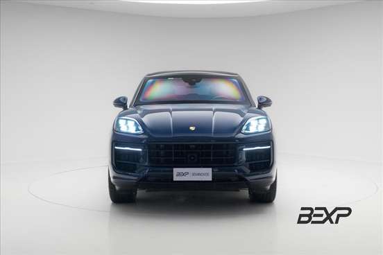 PORSCHE-CAYENNE-2024