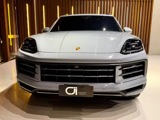 PORSCHE-CAYENNE-2023