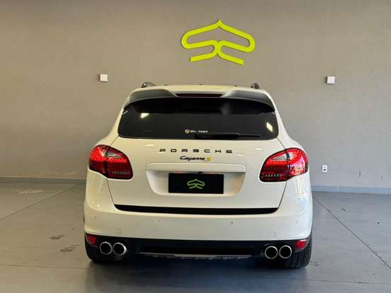 PORSCHE-CAYENNE-4.8 S 4X4 V8 32V GASOLINA 4P TIPTRONIC PORSCHE-CAYENNE-2011