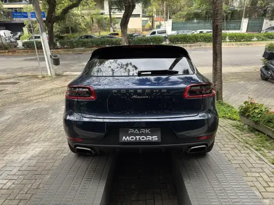 PORSCHE-MACAN-2.0 16V GASOLINA 4P AUTOMÁTICO PORSCHE-MACAN-2015