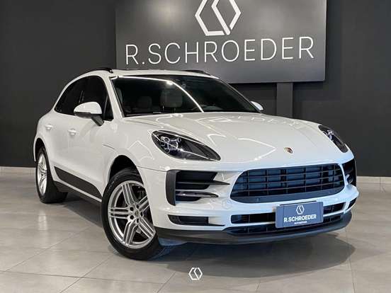 PORSCHE-MACAN-2021