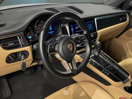 PORSCHE-MACAN-2.0 16V GASOLINA 4P AUTOMÁTICO PORSCHE-MACAN-2021