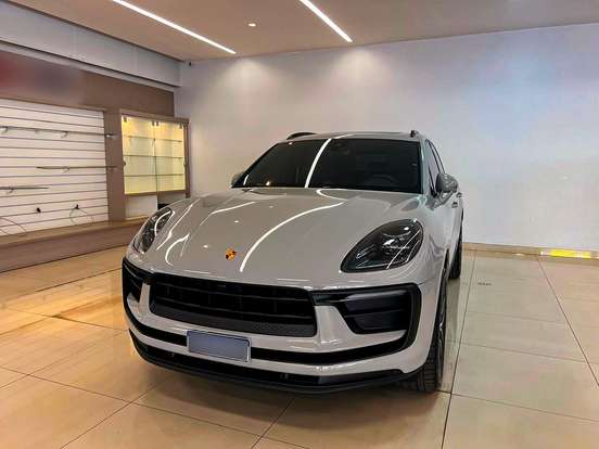 PORSCHE-MACAN-2025
