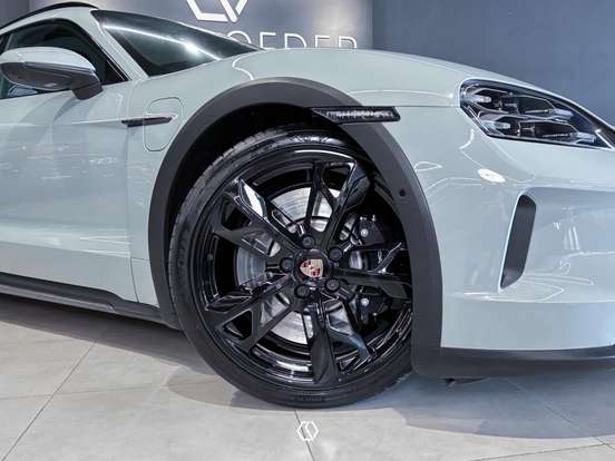 PORSCHE-TAYCAN-4 CROSS TURISMO ELÉTRICO PORSCHE-TAYCAN-2024