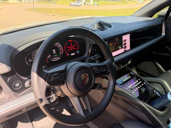 PORSCHE-CAYENNE-2024