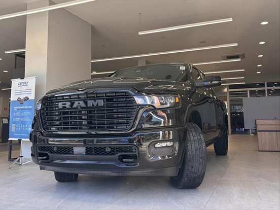 RAM-1500-3.0 HURRICANE 6 BITURBO GASOLINA LARAMIE NIGHT EDITION CD 4X4 AUTOMÁTICO RAM-1500-2025