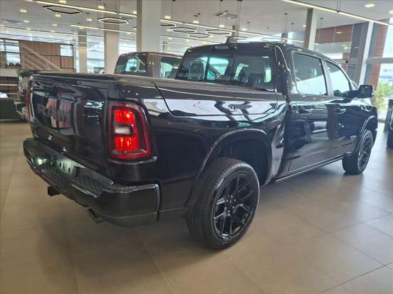 RAM-1500-3.0 HURRICANE 6 BITURBO GASOLINA LARAMIE NIGHT EDITION CD 4X4 AUTOMÁTICO RAM-1500-2026
