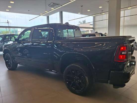 RAM-1500-3.0 HURRICANE 6 BITURBO GASOLINA LARAMIE NIGHT EDITION CD 4X4 AUTOMÁTICO RAM-1500-2026