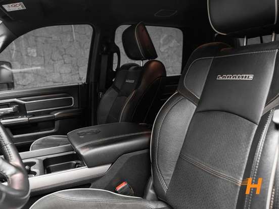 RAM-1500-5.7 V8 GASOLINA LIMITED CD 4X4 AUTOMÁTICO RAM-1500-2023