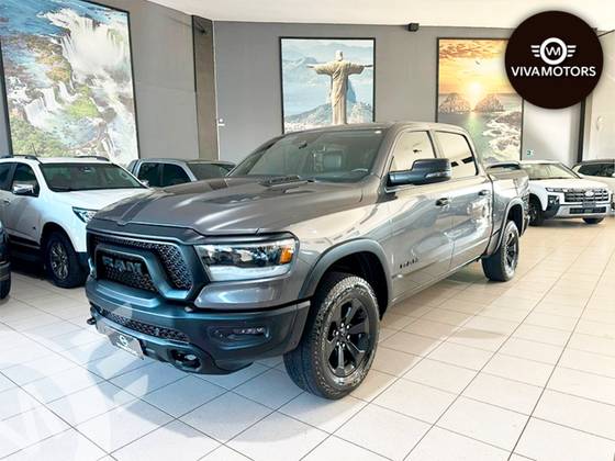 RAM 1500 5.7 V8 GASOLINA REBEL CD 4X4 AUTOMÁTICO