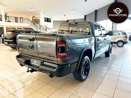 RAM-1500-5.7 V8 GASOLINA REBEL CD 4X4 AUTOMÁTICO RAM-1500-2023
