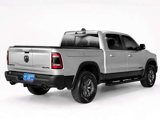 RAM-1500-5.7 V8 GASOLINA REBEL CD 4X4 AUTOMÁTICO RAM-1500-2022