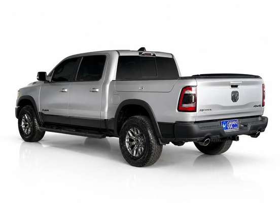 RAM-1500-5.7 V8 GASOLINA REBEL CD 4X4 AUTOMÁTICO RAM-1500-2022