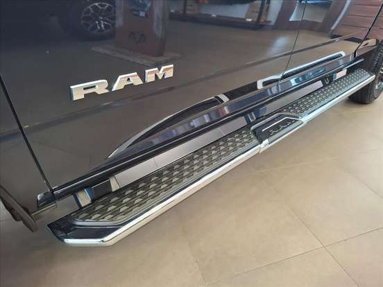 RAM-2500-6.7 I6 TURBO DIESEL LARAMIE CD 4X4 AUTOMÁTICO RAM-2500-2026