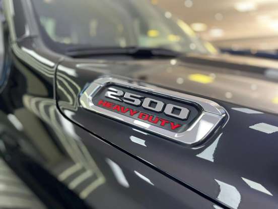 RAM-2500-6.7 I6 TURBO DIESEL LARAMIE CD 4X4 AUTOMÁTICO RAM-2500-2026
