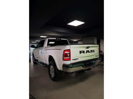RAM-2500-6.7 I6 TURBO DIESEL LARAMIE QUARTO DE MILHA CD 4X4 AUTOMÁTICO RAM-2500-2022