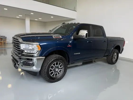 RAM 3500 6.7 I6 TURBO DIESEL LIMITED LONGHORN CD 4X4  AUTOMÁTICO