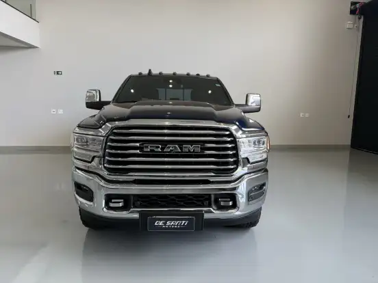 RAM-3500-6.7 I6 TURBO DIESEL LIMITED LONGHORN CD 4X4 AUTOMÁTICO RAM-3500-2023