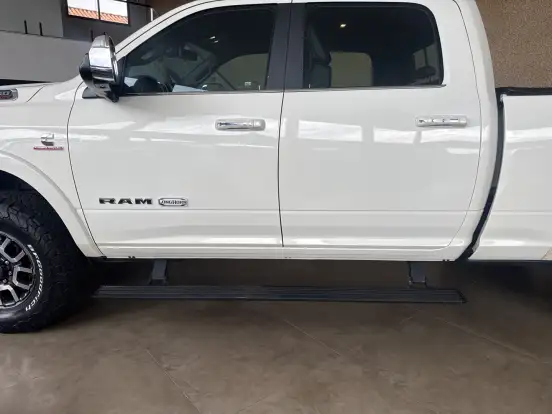 RAM-3500-6.7 I6 TURBO DIESEL LIMITED LONGHORN CD 4X4 AUTOMÁTICO RAM-3500-2022