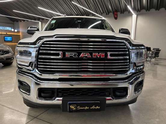 RAM-3500-6.7 I6 TURBO DIESEL LARAMIE CD 4X4 AUTOMÁTICO RAM-3500-2022