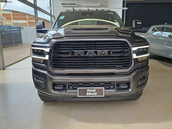 RAM-3500-6.7 I6 TURBO DIESEL LARAMIE NIGHT EDITION CD 4X4 AUTOMÁTICO RAM-3500-2025