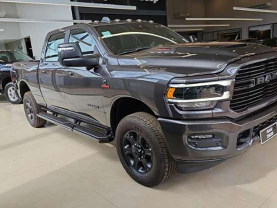 RAM-3500-6.7 I6 TURBO DIESEL LARAMIE NIGHT EDITION CD 4X4 AUTOMÁTICO RAM-3500-2026