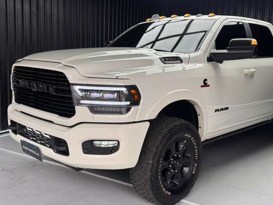 RAM-3500-6.7 I6 TURBO DIESEL LARAMIE NIGHT EDITION CD 4X4 AUTOMÁTICO RAM-3500-2022