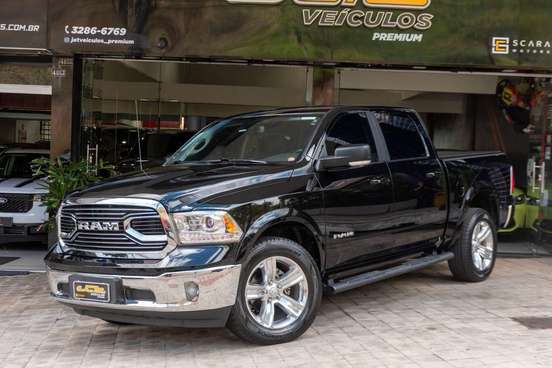 RAM-CLASSIC-5.7 V8 GASOLINA LARAMIE CD 4X4 AUTOMÁTICO RAM-CLASSIC-2023