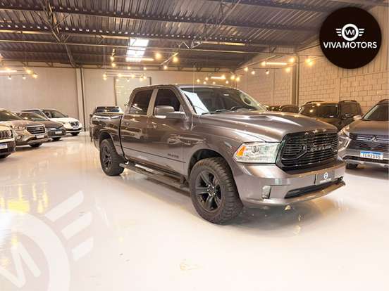RAM-CLASSIC-5.7 V8 GASOLINA LARAMIE NIGHT EDITION CD 4X4 AUTOMÁTICO RAM-CLASSIC-2021